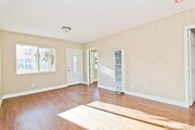 Photo - 620 1/2 W 59th Place Unit