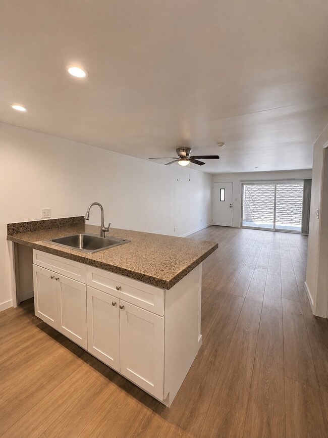 Photo - 108 N Helberta Ave Unit 9