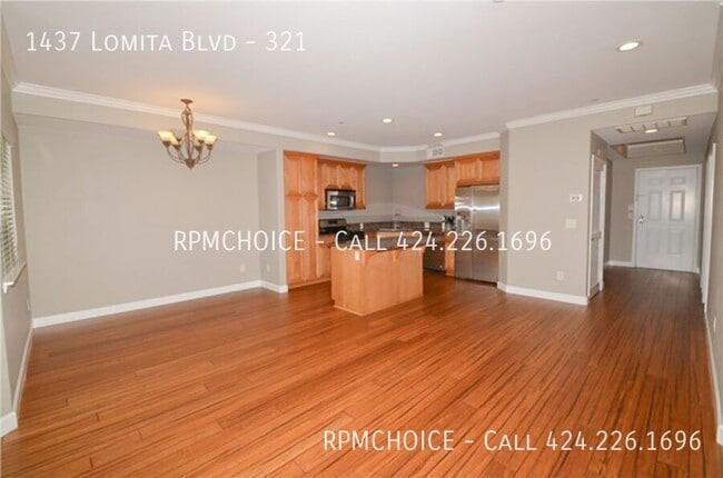 Photo - 1437 W Lomita Blvd