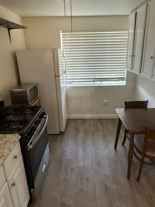 Photo - 25675 Malaga Rd Unit 1