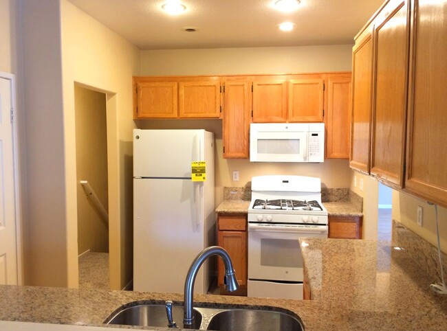 Photo - 2 Bd, 2 Ba in Aliso Viejo