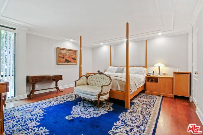 Photo - 9303 Burton Wy