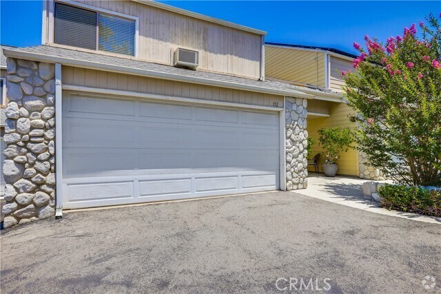 Building Photo - 23521 Ave La Caza Rental