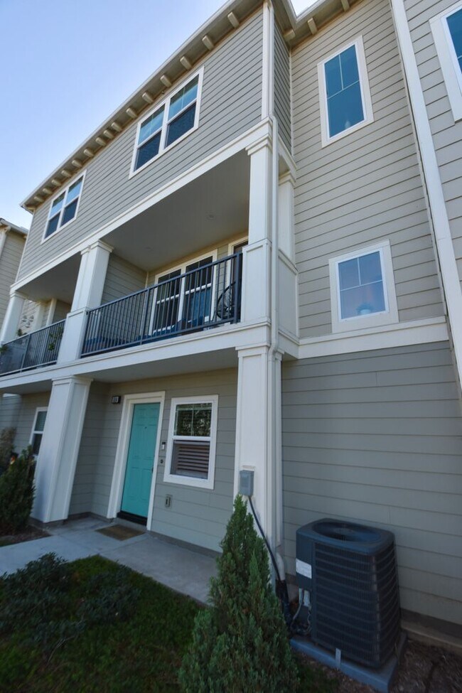 Photo - 514 Lark Wy Unit Vacation Rental