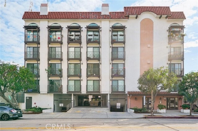 Photo - 11162 Camarillo St Unit 307