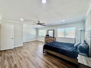 Photo - 20120 Runnymede St