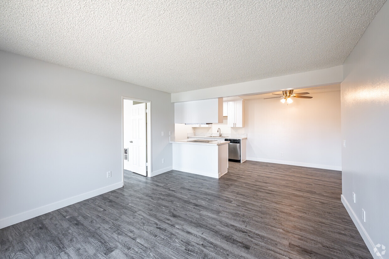 Floor Plan - 2 Bed 2 Bath