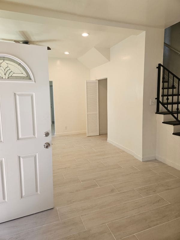 Photo - 7110 Somerset Blvd Unit 5