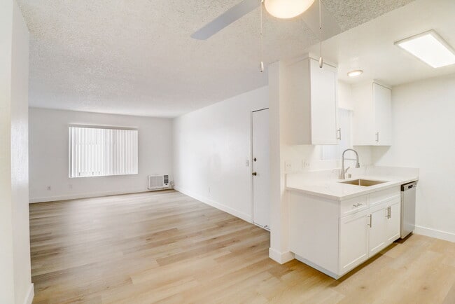 Photo - Valle at Canyon