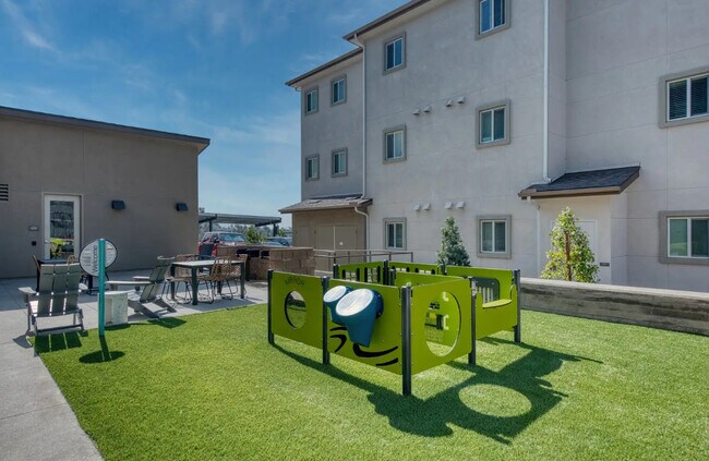 Photo - Alpine Family Apartments