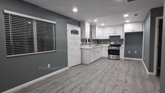 Photo - 7432 Franklin St Unit A