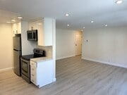 Reverse to hallway - 8163 Redlands St Unit 40