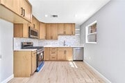 Photo - 710 N El Molino Ave