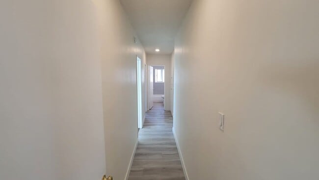 Photo - 13129 Oxnard St Unit 13
