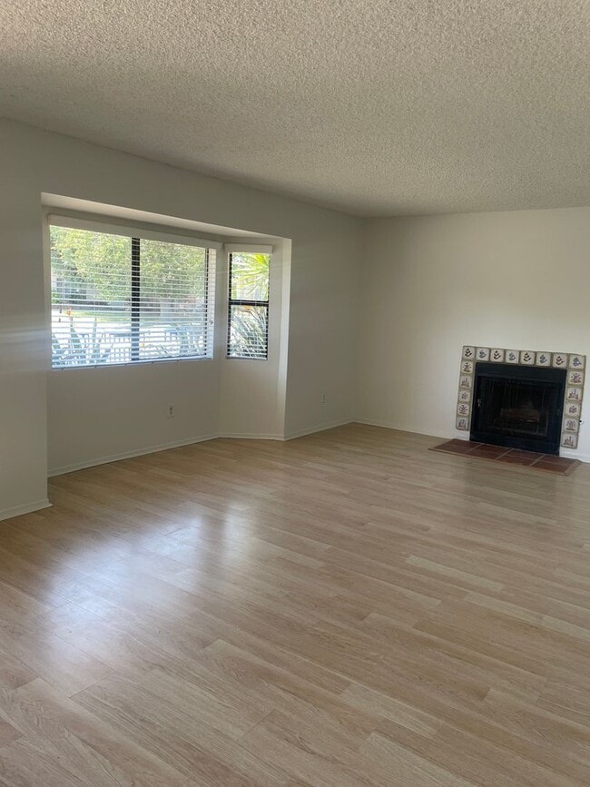 Photo - 10036 Casaba Ave