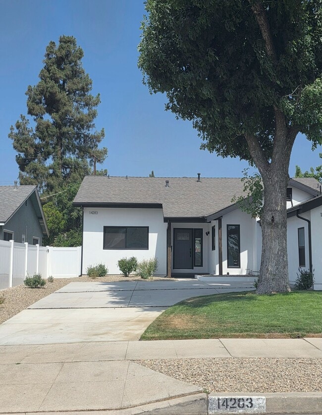 Photo - 14283 San Jose St House