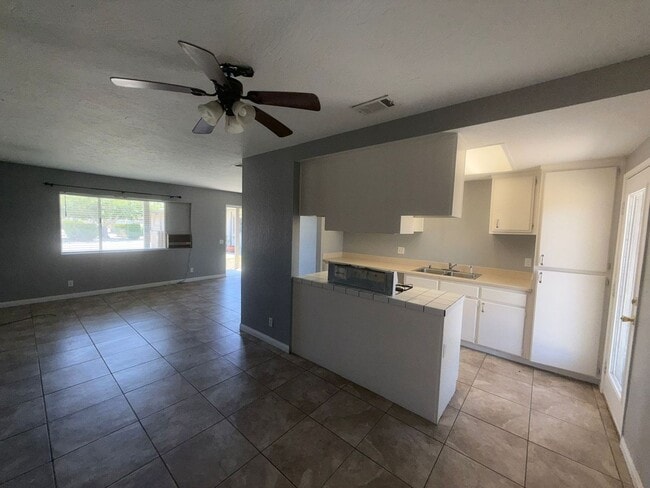 Photo - 13340 Navajo Rd Unit 3
