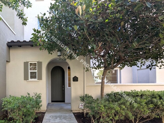 Beautiful San Moritz Townhome - Available ... - Beautiful San Moritz Townhome - Available ...