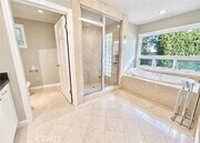 Photo - 16972 Oak View Dr
