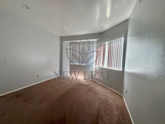 Photo - Stunning 2 Bedroom in the Heart of Ontario