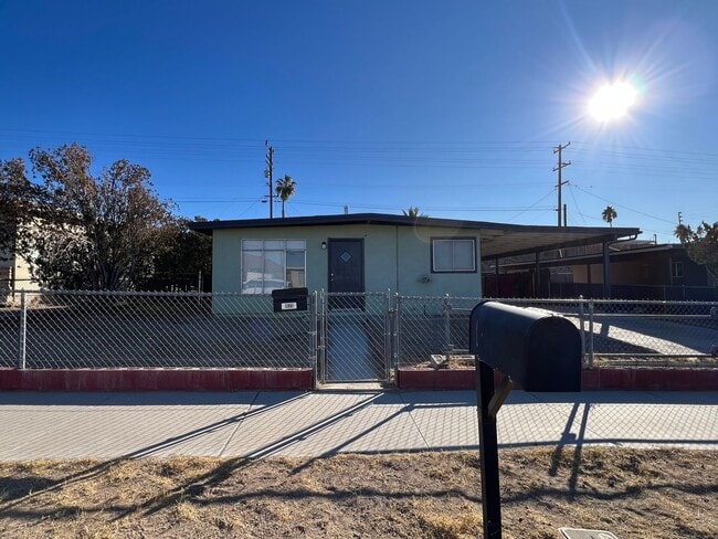 Photo - 1020 Taos Dr