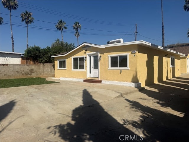 Photo - 10337 Mull Ave