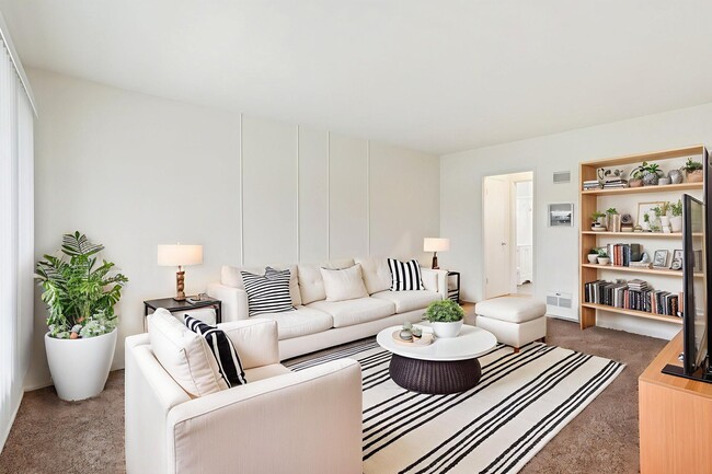 Photo - Crenshaw Manor