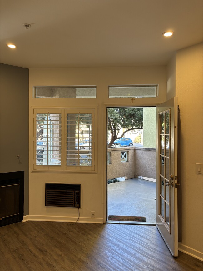 Photo - 3919 Normal St Unit 107