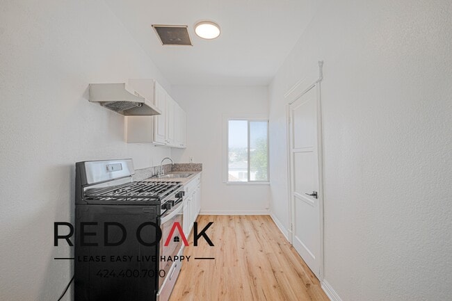 Photo - 406 N Bixel St Unit 6