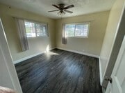 Photo - 833 W Walnut Ave Unit frnt