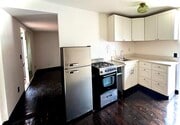 Kitchen - 1108 N Sweetzer Ave