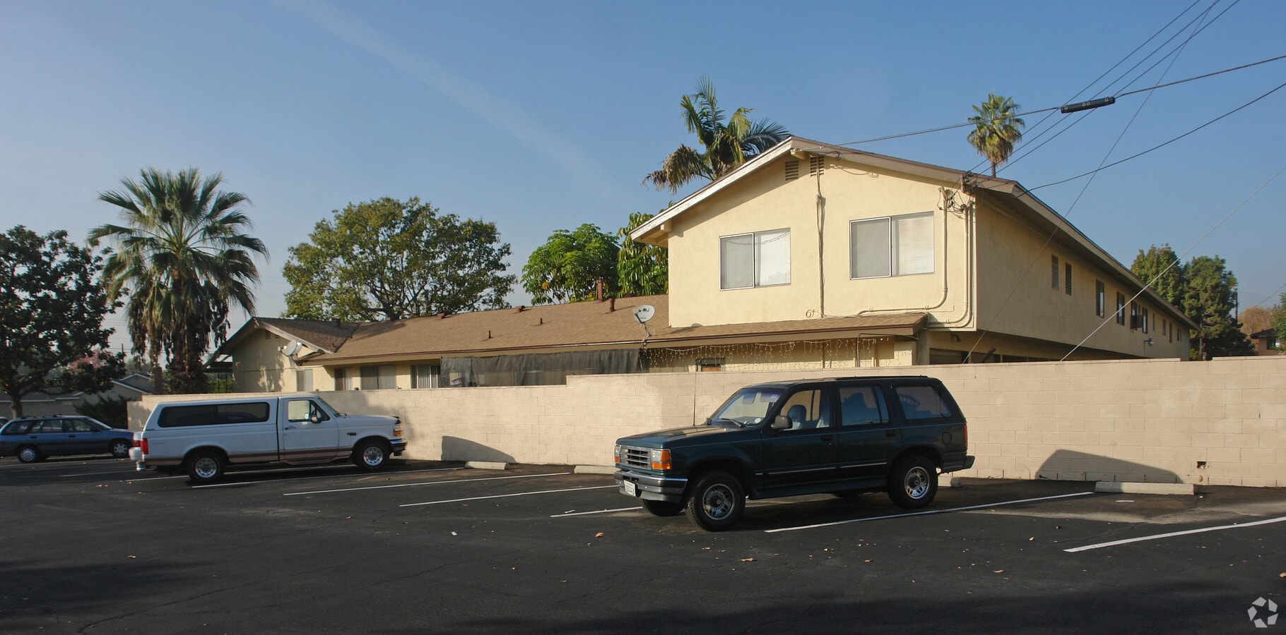 Photo - 570 Hollenbeck Apartments