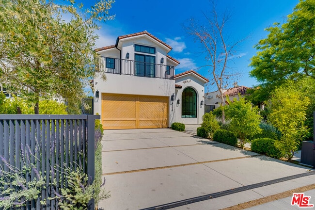 Photo - 4324 Camellia Ave