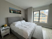 Photo - 425 W Beech St Apartment Unit ID1288270P