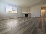 Photo - 965 Beverly Ave