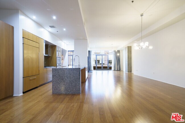 Photo - 1111 S Grand Ave Unit PH 3