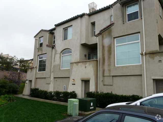 Building Photo - 418 Almond Rd Rental