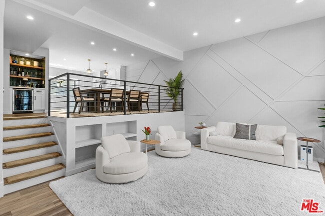 Photo - 4360 Glencoe Ave Unit 2