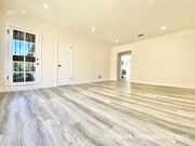 Photo - 441 1/2  N Hayworth Ave Unit A