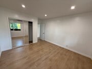 Photo - 1427 Centinela Ave Unit 4