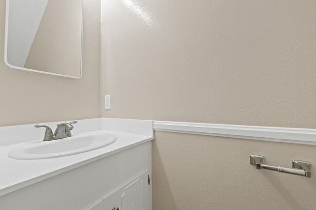 Photo - Lakewood Apartments