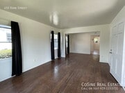 Photo - 450 Fern St