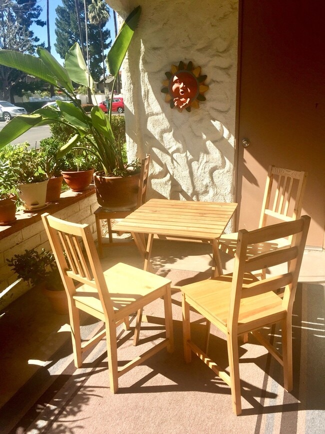 Photo - $2,000- 1 Bed / 1 Bath Condo located in Mi... Unit 113