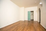 Photo - Don Carlos Apartments