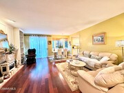 Photo - 1812 Fox Springs Cir House