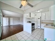 Photo - 11535 Sylvan St Unit 2