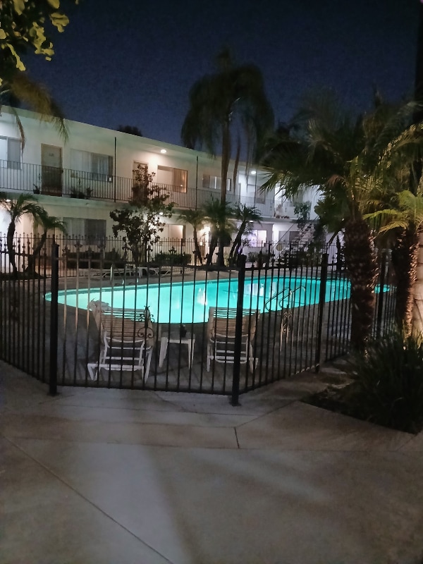 Building Photo - 820 S Rosemead Blvd Rental