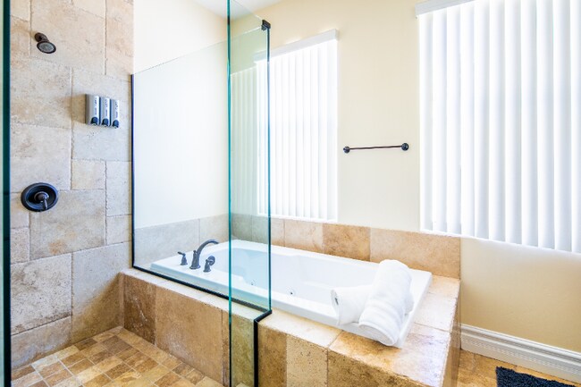 Photo - 202 Alexander Ct