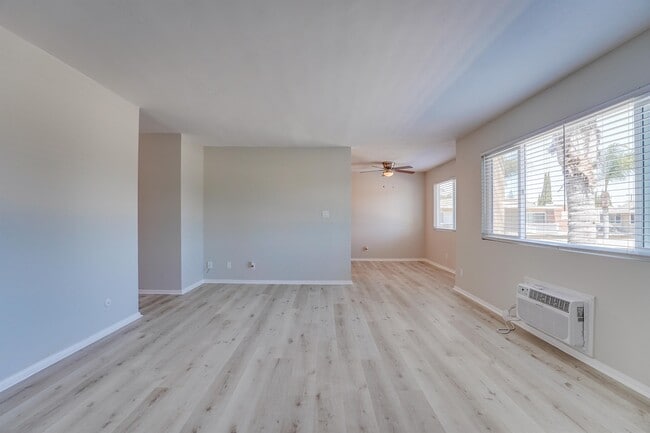 Photo - 505 E Madison Ave