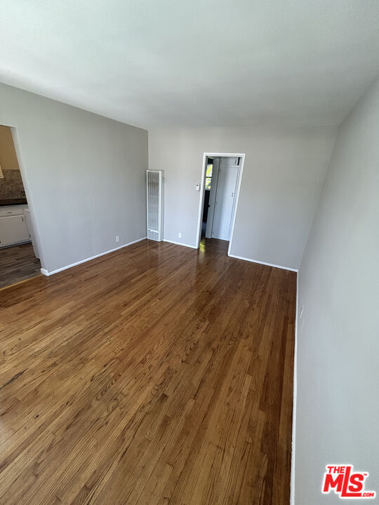 Photo - 3987 Denker Ave Unit 6